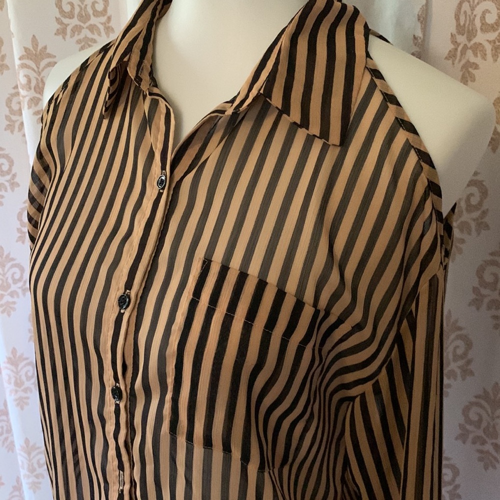 I love H81 striped cold shoulder sheer button down shirt M
